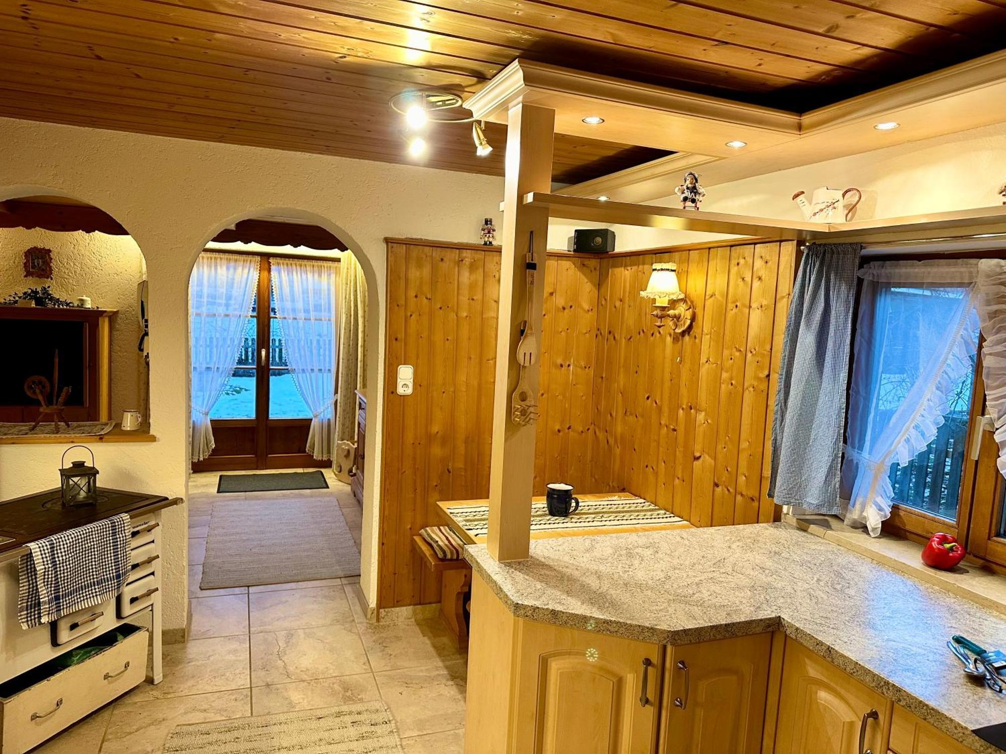 Suite Sinja Erlebnisferienwohnung เฮาส์ไฮม์ ภายนอก รูปภาพ