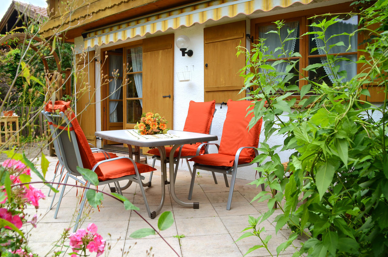 Suite Sinja Erlebnisferienwohnung เฮาส์ไฮม์ ภายนอก รูปภาพ